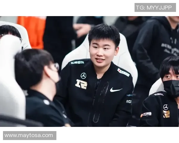 JDG在挑战者杯中的默契配合与战术执行分析